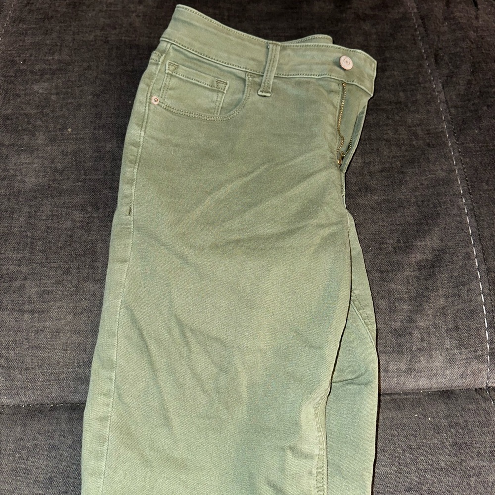 Old navy olive mid rise pants